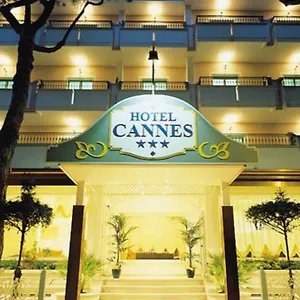 Hotel Cannes - In Pieno Centro Riccione